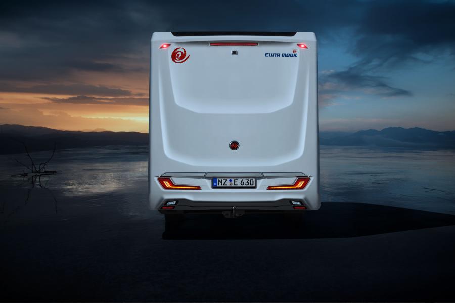  Eura Mobil Integra 2017 года  (фото 2 из 9)